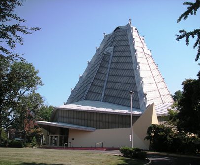 Beth Sholom (Frank Lloyd Wright, 1957) Elkins Park, PA, Aug 2008